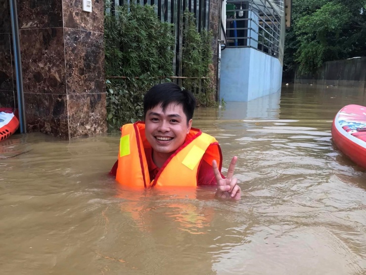 Gặp nam sinh ở Thái Nguyên 31 lần hiến máu: "Cơ thể em không lành lặn nhưng em có một trái tim giàu nhân ái" - 5