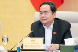Phiên chất vấn tại Quốc hội: Chủ tịch Trần Thanh Mẫn yêu cầu "hỏi nhanh, đáp gọn", trả lời "trúng và đúng