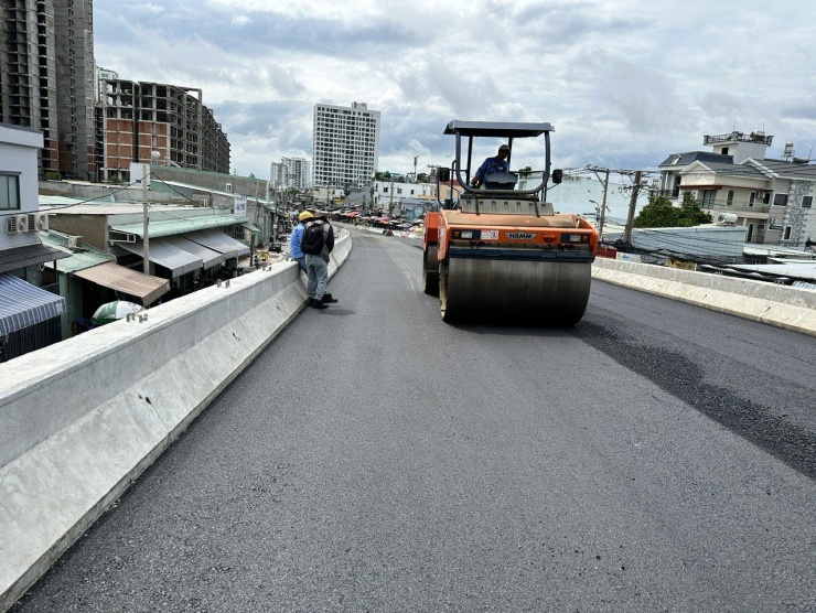 Cầu Rạch Đỉa mới - Điểm sáng giao thông phía Nam chuẩn bị hoàn thiện