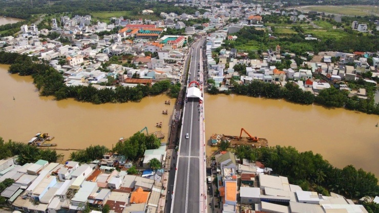 Cầu Rạch Đỉa mới - Điểm sáng giao thông phía Nam chuẩn bị hoàn thiện