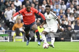 Video bóng đá Real Madrid - Osasuna: Vinicius ghi hat-trick (La Liga)