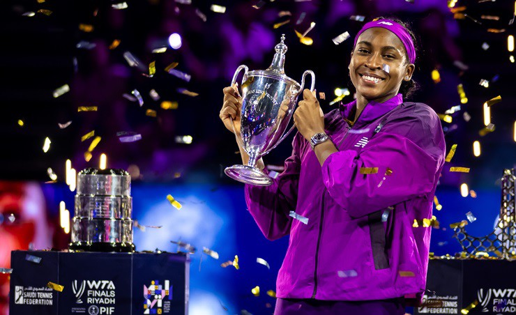 Gauff đã trở thành tay vợt trẻ nhất giành chức vô địch WTA Finals sau 20 năm