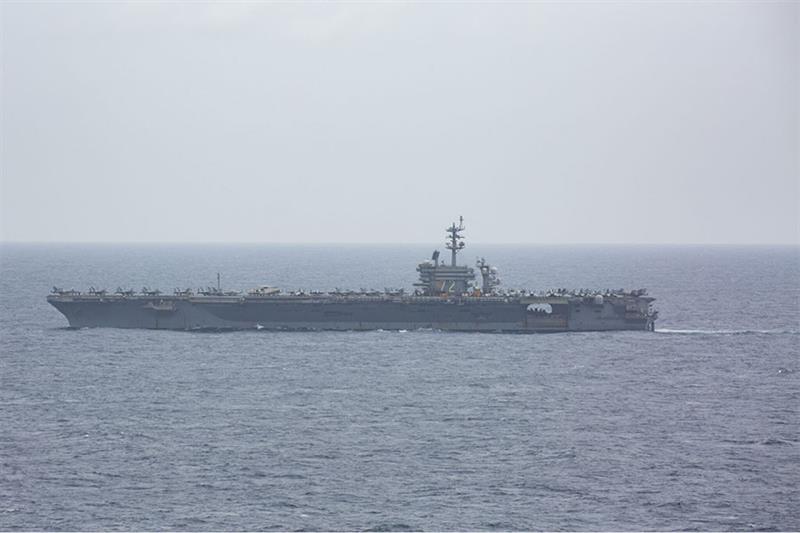 Tàu sân bay hạt nhân USS Abaraham Lincoln. Ảnh: Hải quân Mỹ.