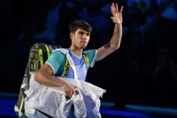 Alcaraz thắng Zverev vẫn dễ bị loại, 10 kịch bản đầy chông gai ở ATP Finals