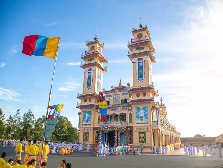 Quá trình 14 năm xây dựng Tòa thánh Tây Ninh: Sức mạnh của đức tin và sáng tạo