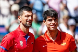 Nóng nhất thể thao tối 16/11: Alcaraz cảnh giác với Djokovic ở Australian Open 2025