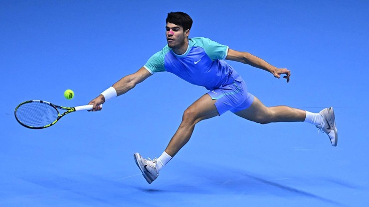 Alcaraz chính thức bị loại khỏi ATP Finals