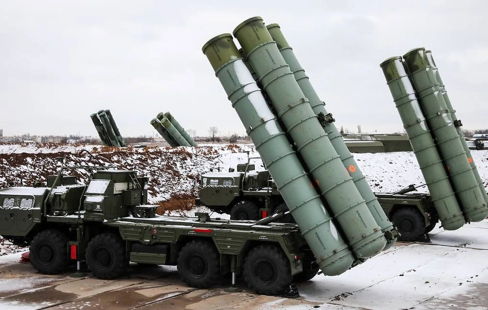 Hệ thống phòng không S-400. Ảnh: Sergei Malgavko/TASS