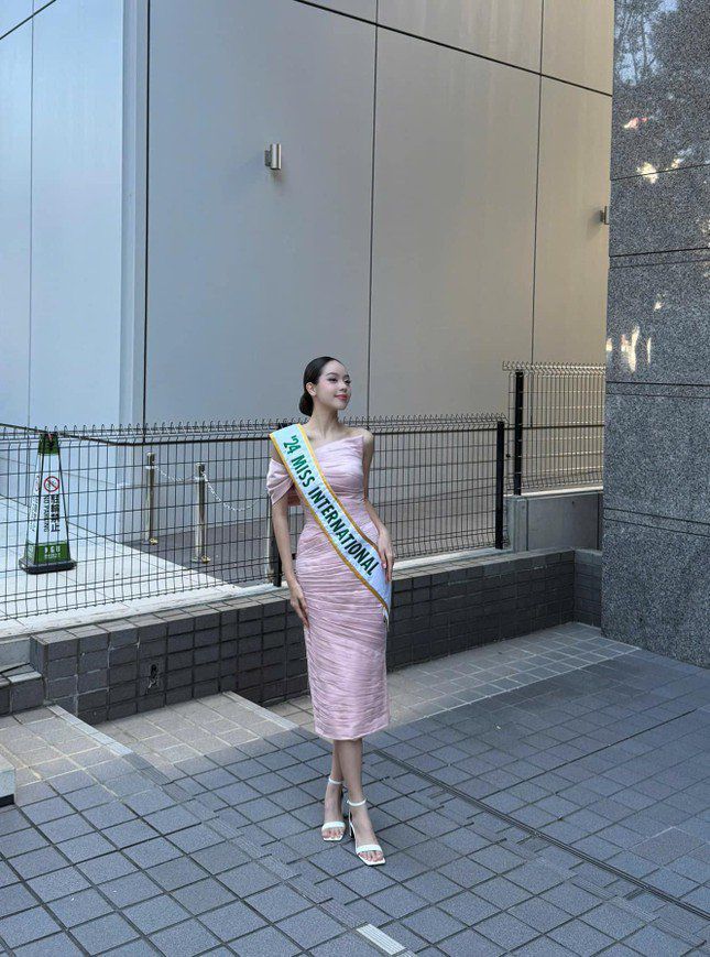 Những hoạt động đầu tiên của Thanh Thủy sau đăng quang Miss International.