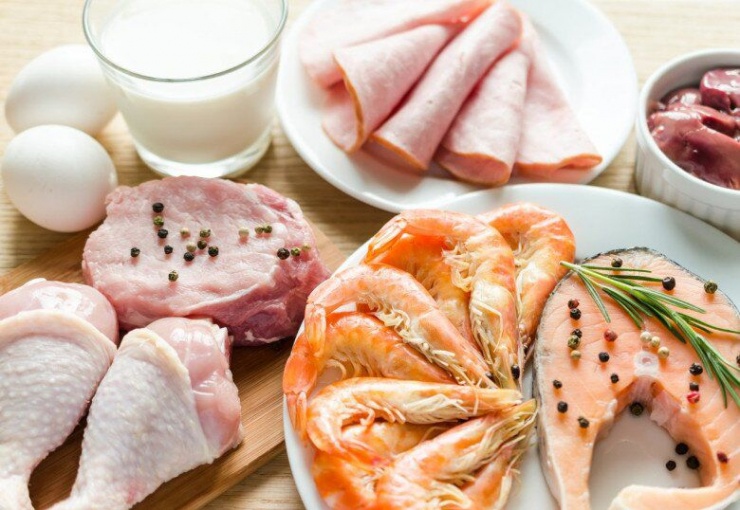 Protein rất cần thiết cho công cuộc tăng cơ giảm mỡ của hội chị em.