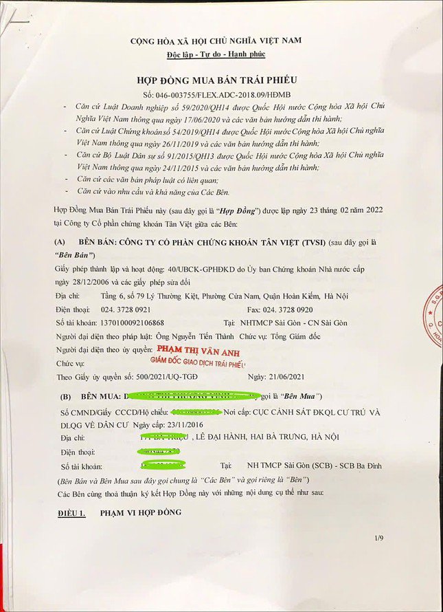 Hợp đồng của chị Dương Phương Vinh ký mua trái phiếu An Đông (ảnh: N.M).