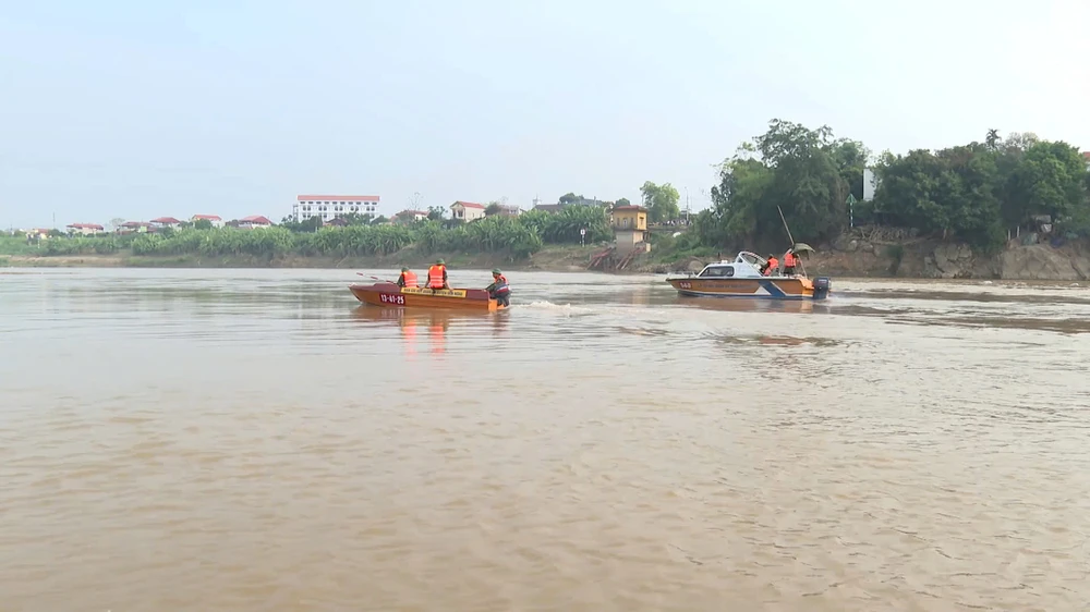 Phát hiện thêm ba thi thể nghi là nạn nhân đuối nước ở Phú Thọ, nâng tổng số nạn nhân lên năm