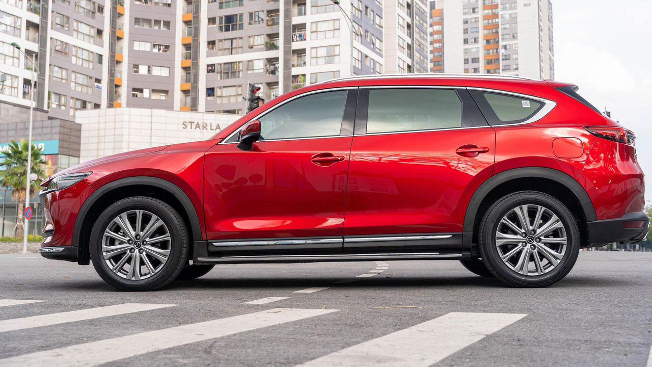 Mazda CX-8 trang bị động cơ xăng Skyactiv-G 2.5L.