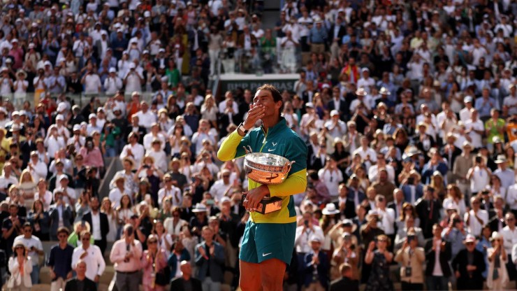 Nadal giành danh hiệu ATP 92 và Grand Slam thứ 22 tại Roland Garros năm 2022. (Clive Brunskill/Getty Images)