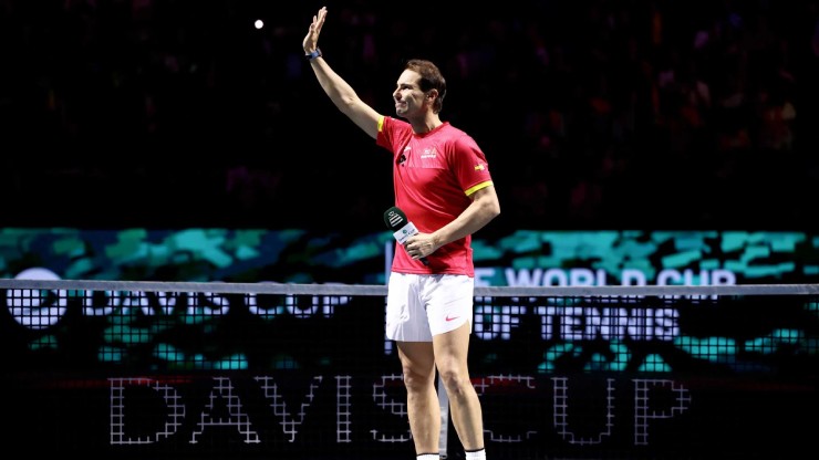 Nadal nói lời chia tay sự nghiệp vào ngày thứ Ba tại Malaga (Tây Ban Nha). (Matt McNulty/Getty Images)