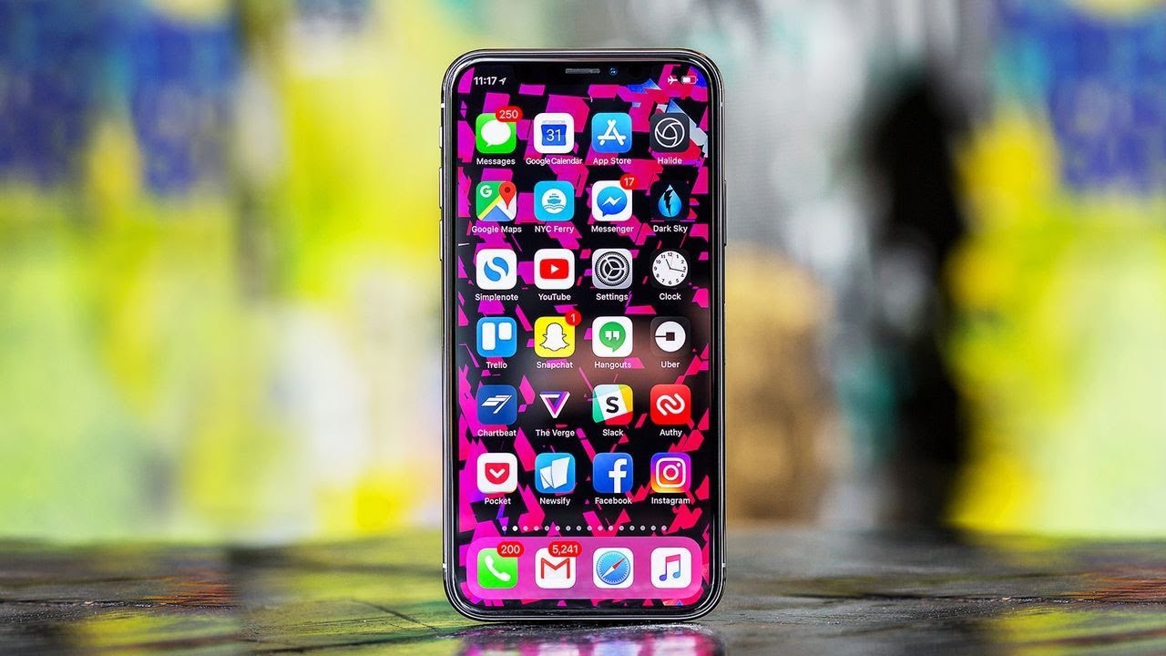 iPhone X có cùng chung kích cỡ với iPhone XS và iPhone 11 Pro.