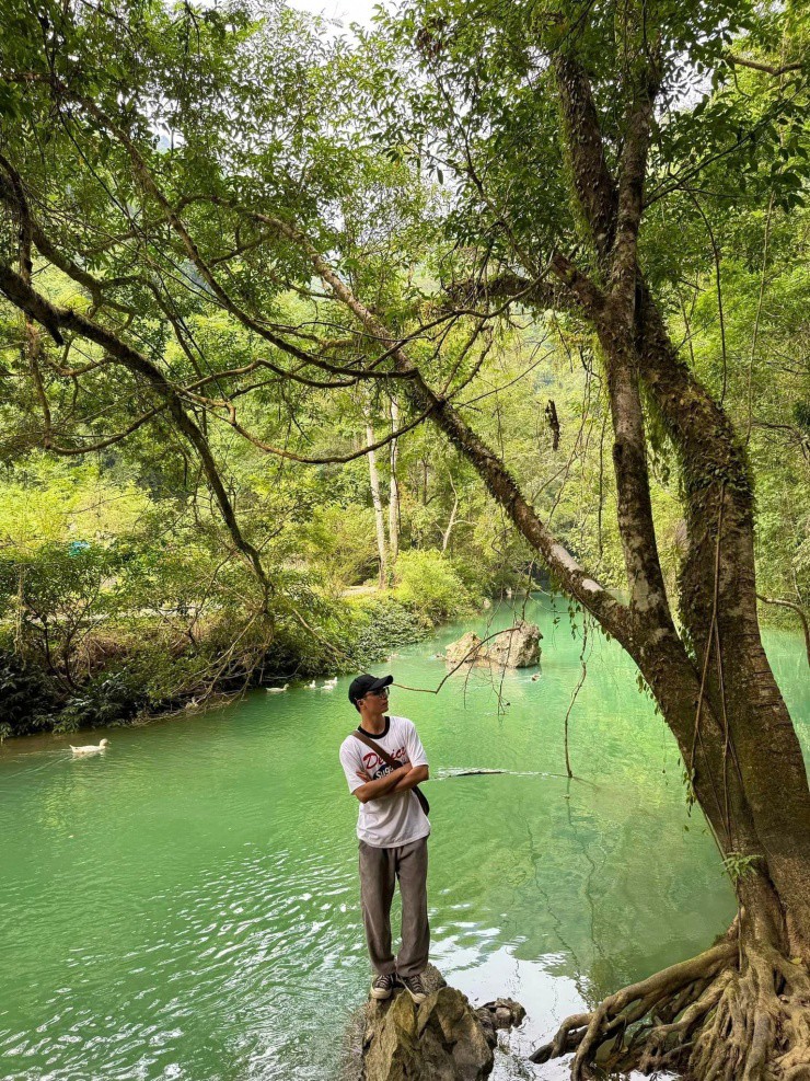 Cảnh vật nên thơ.