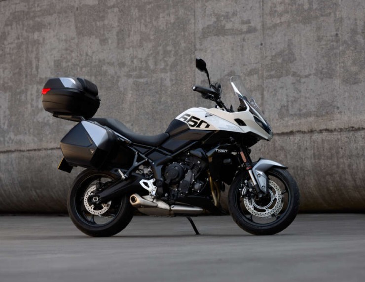 Trình làng “mãnh hổ” 2025 Triumph Tiger Sport 660 - 4