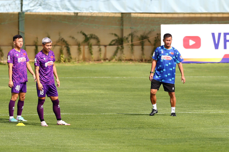 Tiến Linh đánh giá Indonesia rất mạnh ở AFF Cup, nói về khả năng đá cặp với Xuân Son - 10