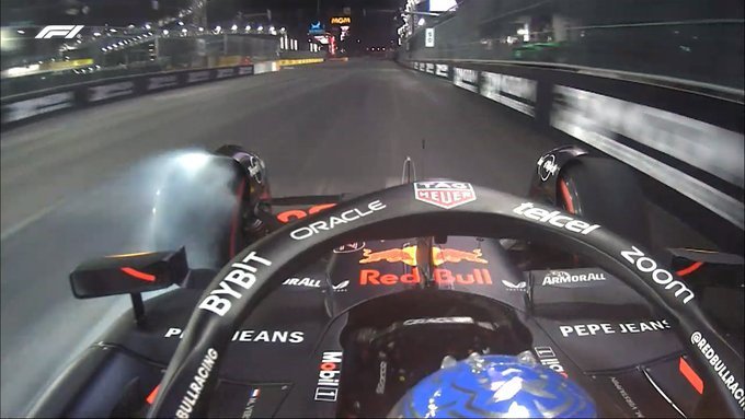 Ngày thử nghiệm khó khăn của Verstappen