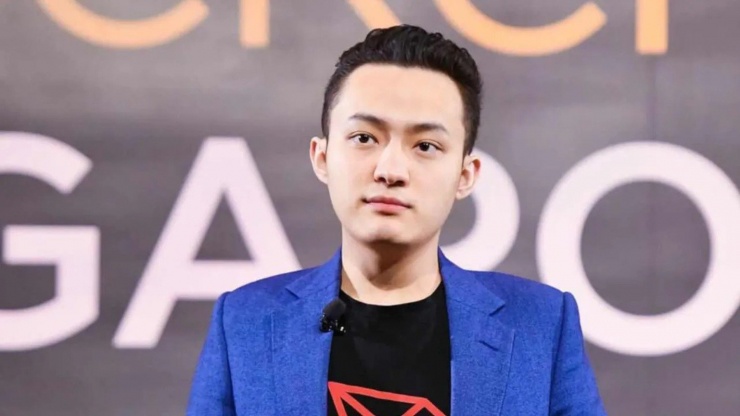 Bên cạnh đó, Justin Sun còn sở hữu nhiều dự án nghệ thuật trị giá hàng chục triệu USD, như tác phẩm Le Nez của Alberto Giacometti (78,4 triệu USD), bức Femme nue couchée au collier của Picasso (20 triệu USD) và 3 bức chân dung tự họa của Andy Warhol(1,5 triệu USD). Ảnh: Decrypt