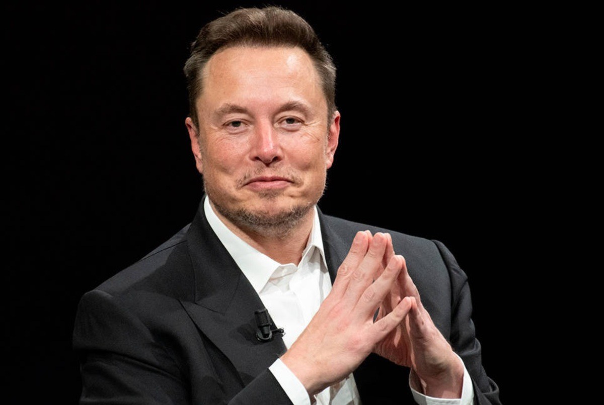 Elon Musk cảnh báo: "Mỹ đang tiến gần đến phá sản"