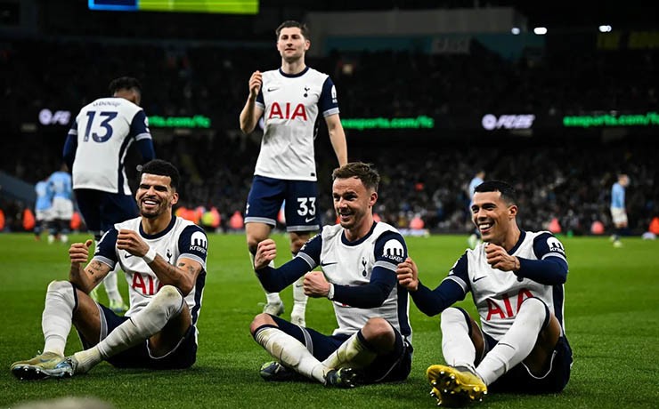 Tottenham giành chiến thắng xứng đáng trước Man City