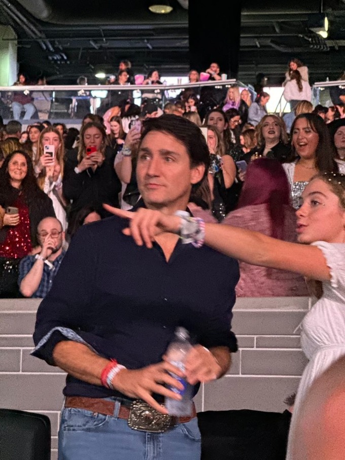 Ông Justin Trudeau tại concert "The Eras Tour". Ảnh: X/ @sarahelizabth13