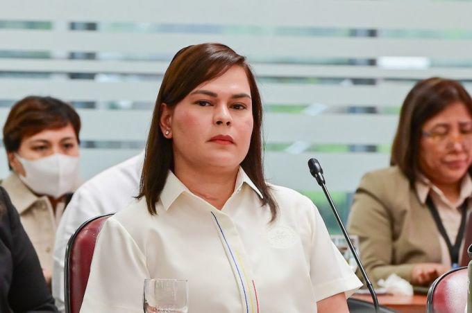 Phó tổng thống Philippines Sara Duterte trong cuộc họp ngày 25/11. Ảnh: ABS-CBN