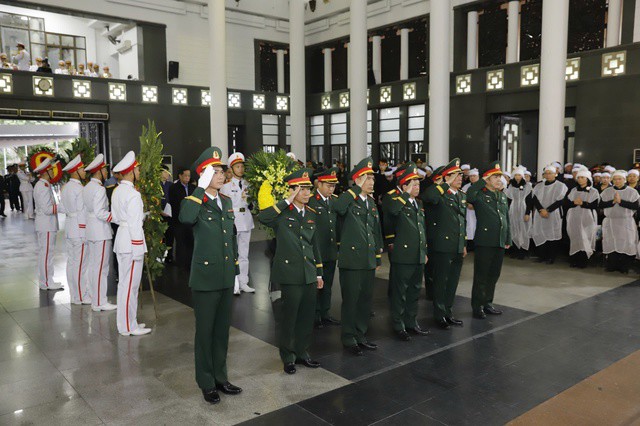 Lễ tang trọng nghiêm, xúc động tiễn biệt Anh hùng Lực lượng vũ trang nhân dân Khuất Duy Tiến