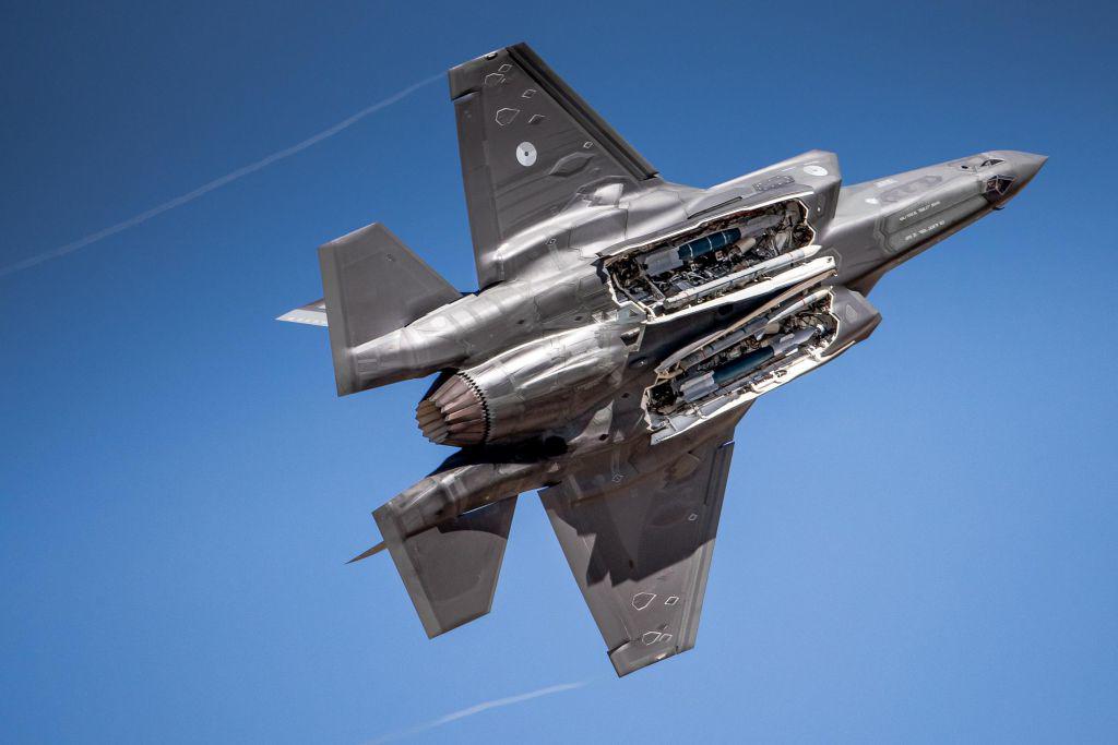 F-35 được cho là tiêm kích tàng hình tốt nhất hiện nay. Ảnh: Eric Daniel Kotyk/Forbes.