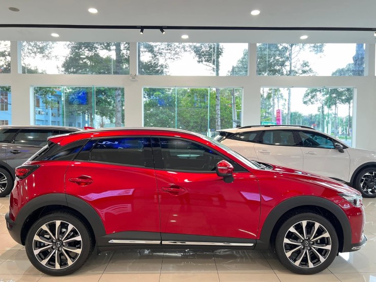 Mazda CX-3 đáng đồng tiền bát gạo tới từng chi tiết - 1