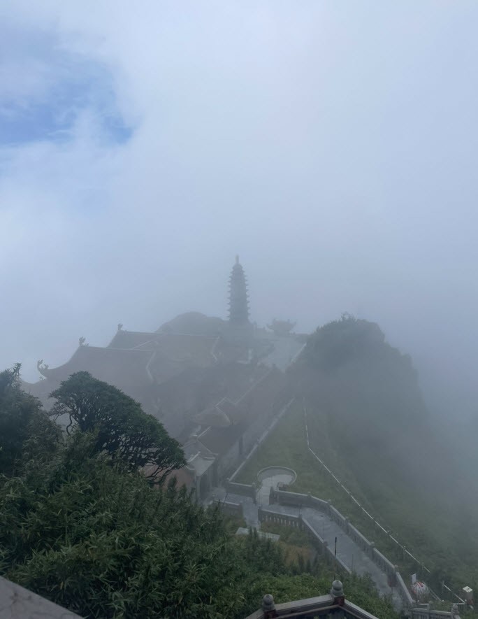 Khách Hàn du lịch Sapa, sung sướng tận hưởng bữa sáng view "triệu đô" - 7