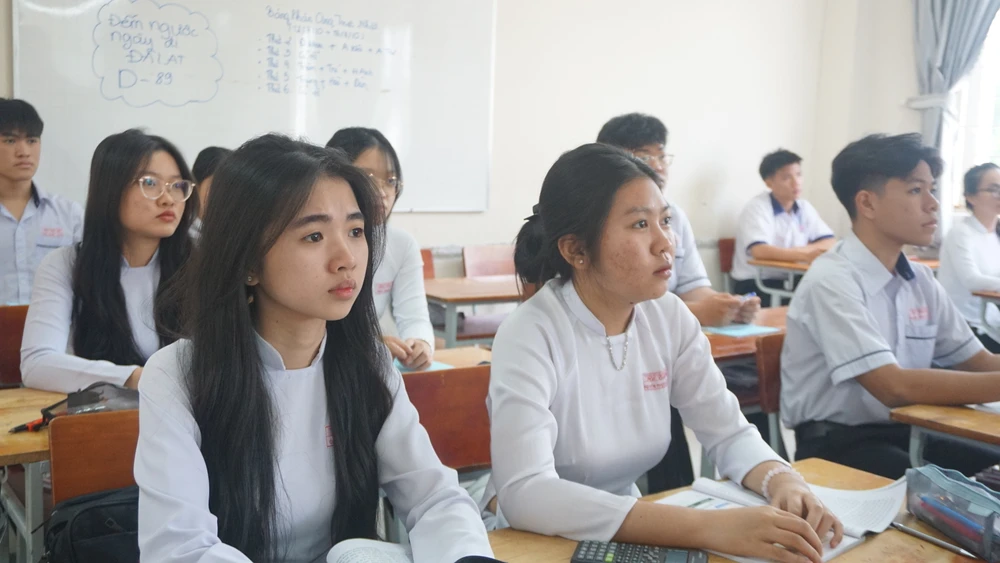 Việc siết xét tuyển sớm trong năm học này là quá đột ngột, học sinh đề xuất nếu có thay đổi nên áp dụng từ năm tới để có sự chuẩn bị. Ảnh: NGUYỄN QUYÊN