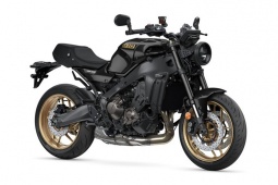 Mô tô cổ điển Yamaha XSR900 2025 trình làng, nâng cấp nhiều trang bị