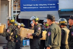 Vụ vệ sĩ ngang nhiên điều tiết giao thông: Công an Thanh Hóa tạm giữ 4 nghi phạm