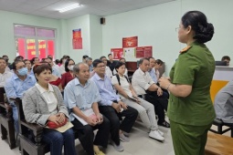Liên tiếp các chính sách mới có hiệu lực từ ngày 1-12-2024: Từ livestream bán hàng đến nhập khẩu thuốc lá điện tử