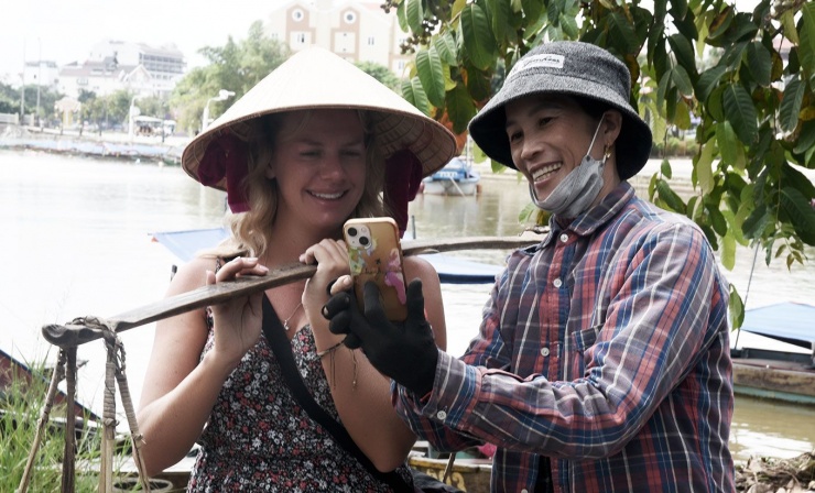 Mùa rêu gieo thương nhớ làm say lòng du khách đến với phố cổ Hội An - 13