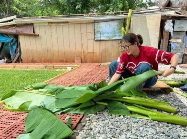 Trang Trần sang Mỹ bưng phở, cắt cỏ thuê, làm lao công kiếm tiền cho con đi châu Âu - 5