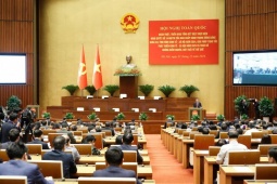 Tinh gọn hệ thống tổ chức Đảng: Giảm 4 cơ quan, 25 ban cán sự, 16 Đảng đoàn Trung ương