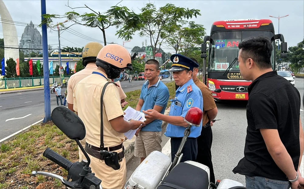 Thông tư 73/2024: Người vi phạm có quyền xem thông tin về hành vi vi phạm giao thông