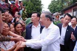 Sắp xếp, tinh gọn bộ máy nhà nước: Không để "vùng trú an toàn" cho cán bộ yếu kém