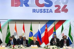 Ông Donald Trump cảnh báo BRICS