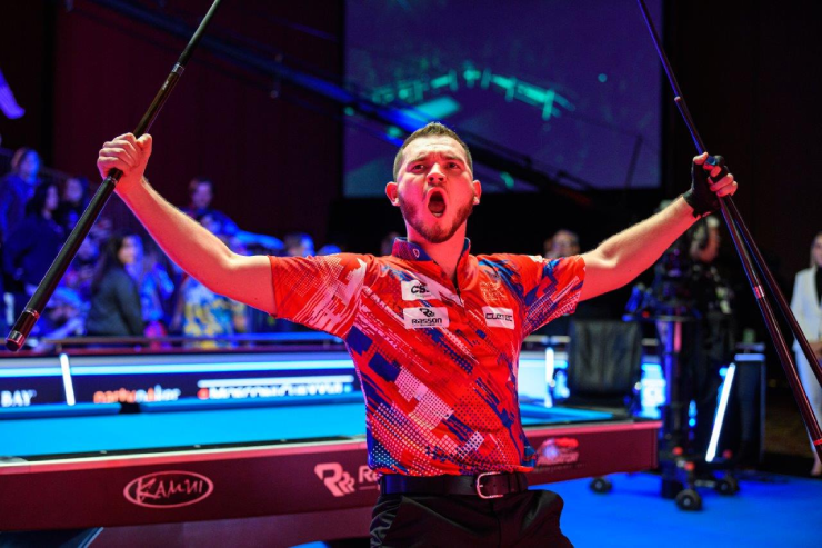 Billy có pha cân băng đỉnh cao tại ngày 2 bi-a Mosconi Cup 2024