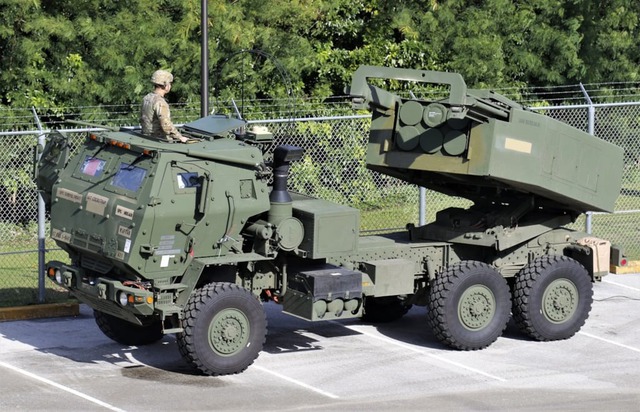 Mỹ đã gửi một số hệ thống HIMARS hỗ trợ quân đội Ukraine trong xung đột với Nga. Ảnh: Quân đội Mỹ