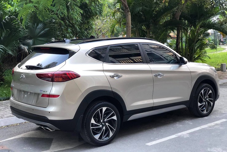 Những đời Hyundai Tucson cũ được khách hàng săn đón - 8