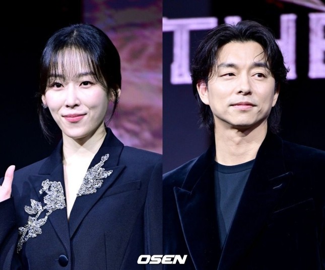 Seo Hyun Jin (trái) và Gong Yoo trong buổi ra mắt phim The Trunk. Ảnh: Osen.