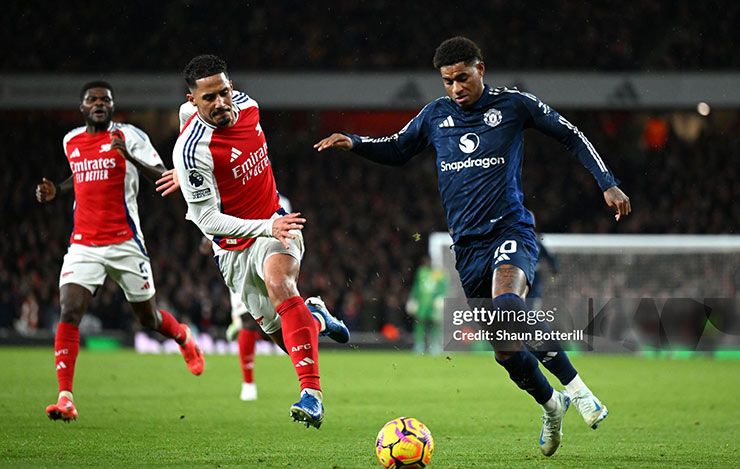 Trung vệ William Saliba "khóa chặt" các chân sút của Man Utd