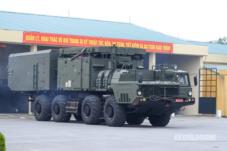 Tên lửa S-300: Rồng lửa bảo vệ bầu trời Hà Nội