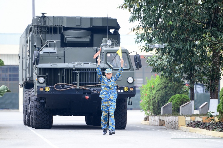 Tên lửa S-300: Rồng lửa bảo vệ bầu trời Hà Nội